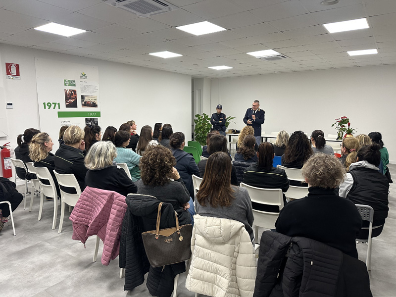 Giornata internazionale per l’eliminazione della violenza contro le donne-Flora-Toscana2